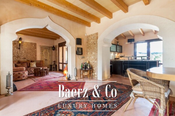 photo 7 Exceptional country house with amazing views