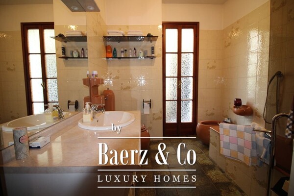 photo 36 Villa for sale 233 m²