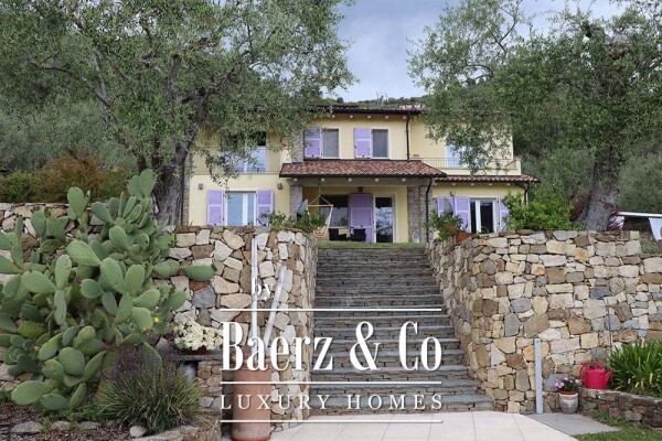 photo 1 Country house for sale 480 m²