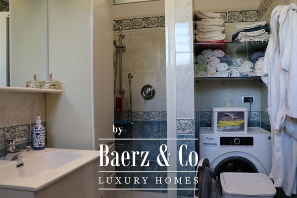 photo 39 Villa for sale 244 m²