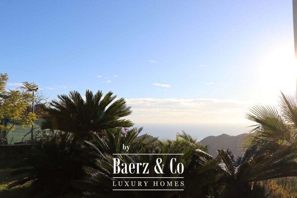 photo 19 Villa for sale 244 m²