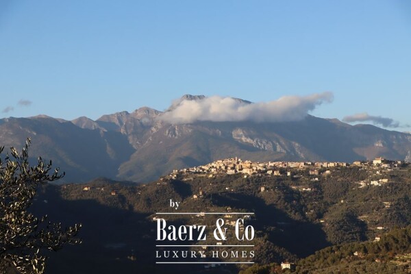 photo 23 Villa for sale 244 m²