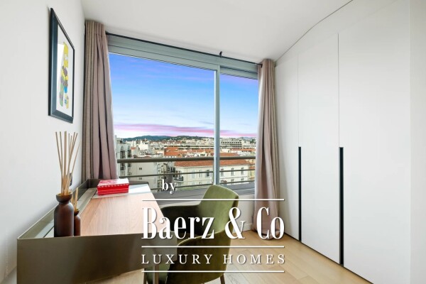 photo 15 Cannes Croisette, 3 rooms apartment with panoramic sea view