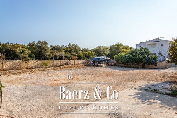 photo 37 Vinišće, house with swimming pool and 6 apartments with 1,000 m2 plot of land