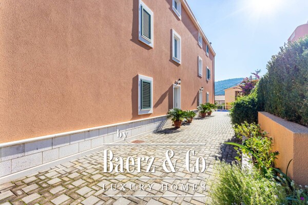 photo 10 Marina, house with 6 apartments with a beautiful view of the sea