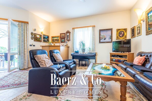 photo 18 Brac, beautiful villa with a large garden 20 m from the sea