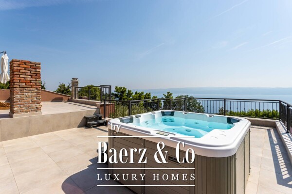 photo 40 Split, Jesenice, Beautiful authentic villa with a sea view