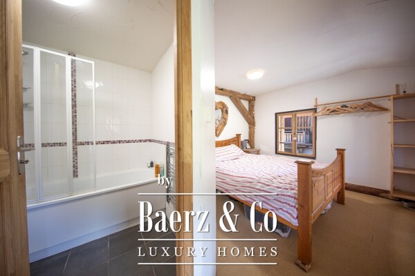 photo 15 TRADITIONAL SEMI-DETACHED FARM HOUSE - WITH GARDEN