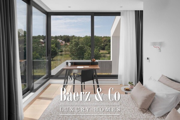 photo 14 Liznjan, an imposing villa with a swimming pool