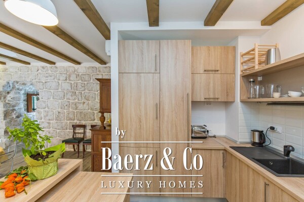 photo 15 Island of Šipan, stone house, first row to the sea