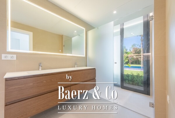 photo 20 Beautiful luxury home in Sotogrande, Sotogrande Costa - Reyes y Reinas