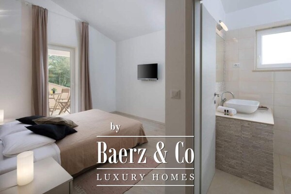 photo 12 Labin, Šumber, beautiful secluded house with swimming pool, sauna and large garden