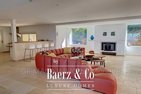 photo 2 Superb 180 m² penthouse with breathtaking sea view