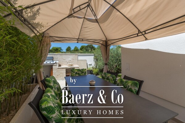 photo 6 Medulin, Istria: Luxury Modern Villa, 200 m² Near Sea and Beaches