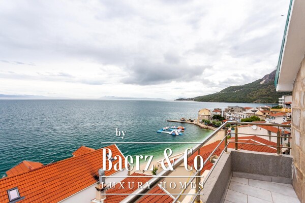 photo 9 Drašnice, a beautiful apartment house, second row from the sea