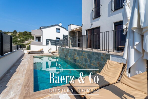 photo 5 Sevid, NEW BUILD, modern villa with a pool