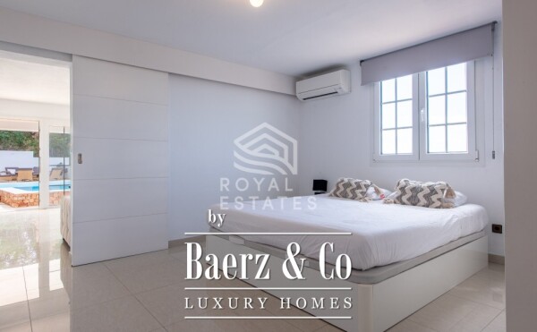 photo 24 Beautiful luxury home in Ibiza