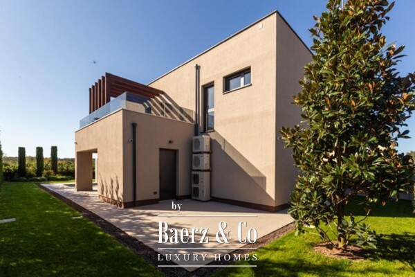 photo 7 Fažana, modern villa 275 m² on a large, immaculate garden with a heated swimming pool