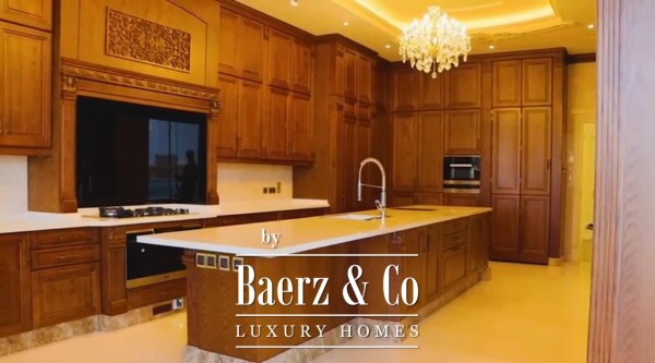 photo 6 Exclusive Waterfront Villa on Palm Jumeirah – 6 Bedrooms with Stunning Atlantis and Atlantis The Royal Views