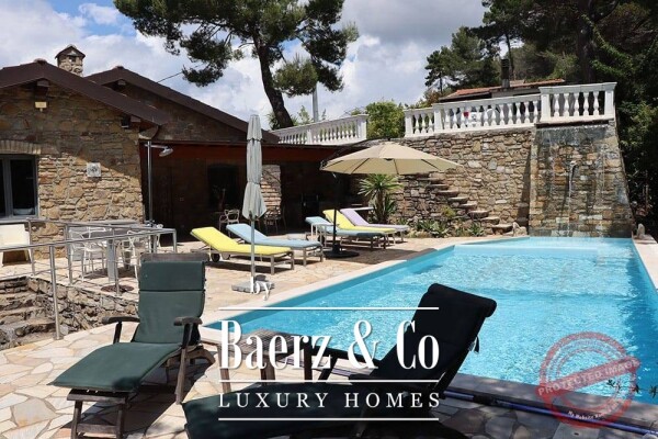 photo 79 Villa for sale 166 m²