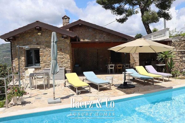 photo 43 Villa for sale 166 m²