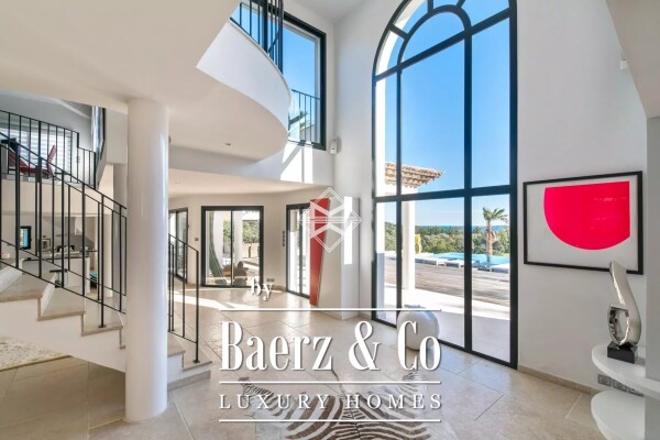 photo 7 Luxury villa - Beautiful open view over the sea and the surrounding nature