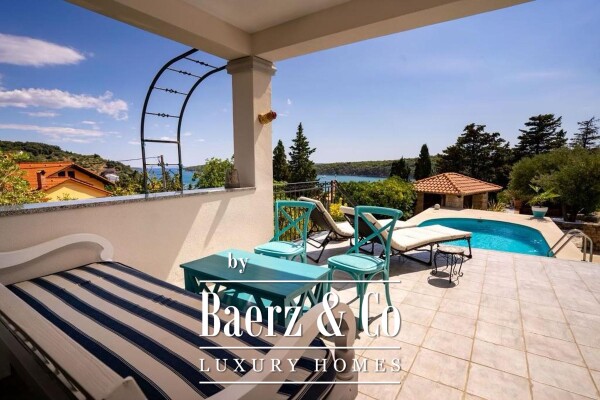 photo 8 Rab, Kampor, unique Mediterranean villa 80m from the sea