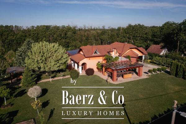 photo 16 Vinkovci, Marinci, Exclusive villa with swimming pool, GFA 558.64 m2, on a plot of land of 7270 m2