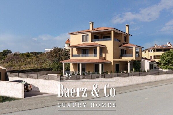 photo 2 Istria, Premantura - beautiful detached house 264.79 m2 with open sea view - top location