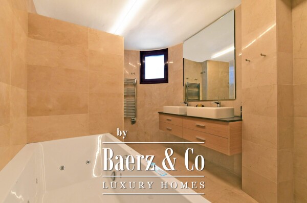 photo 37 Villa - Nueva Andalucia - Marbella - Ref: 8614