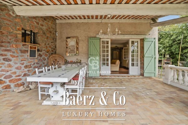 photo 12 MOUGINS: CLOSE TO INTERNATIONAL SCHOOLS - PROVENCAL VILLA 5 BEDROOMS WITH POOL AND MAGNIFICENT LANDSCAPED LAND