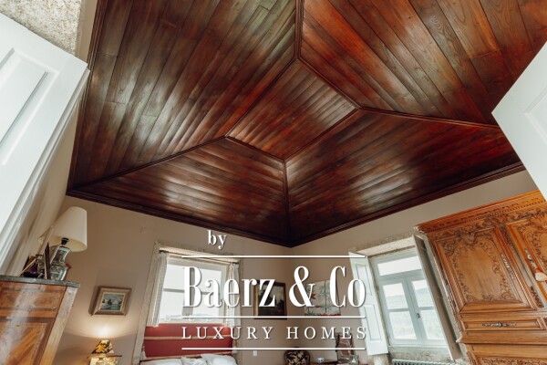 photo 10 Magnificent Manor House with winery