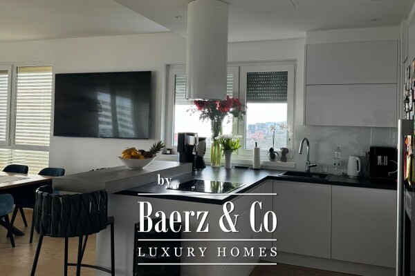 photo 5 Split, Žnjan, Morska Vila - Three-bedroom apartment of 98m2 with sea view