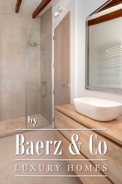 photo 12 Exquisite renovated townhouse with pool and mountain view