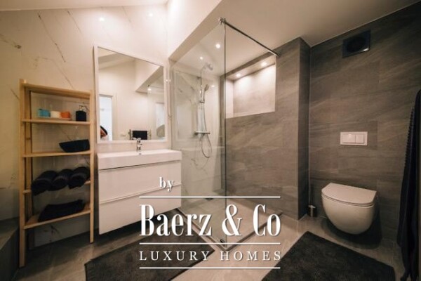 photo 11 Penthouse in Tivat with a Gallery and Sea View