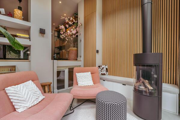 photo 28 Warmondstraat 85 H