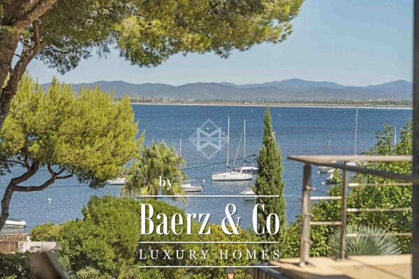 photo 1 Panoramic Sea View – A Rare Address in Giens