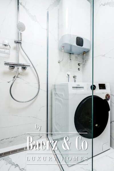 photo 22 Apartment in a Complex with a Pool in Sveti Stefan