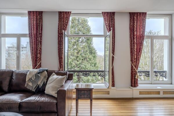 photo 9 Vossiusstraat 6 E