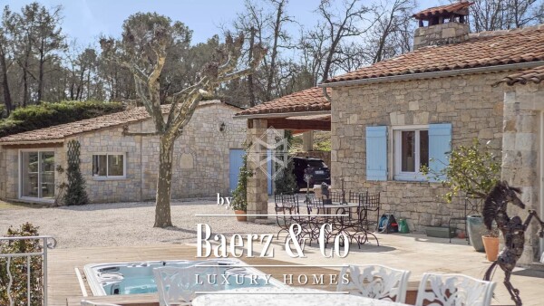 photo 5 Canton de Fayence – Authentic stone house with panoramic views
