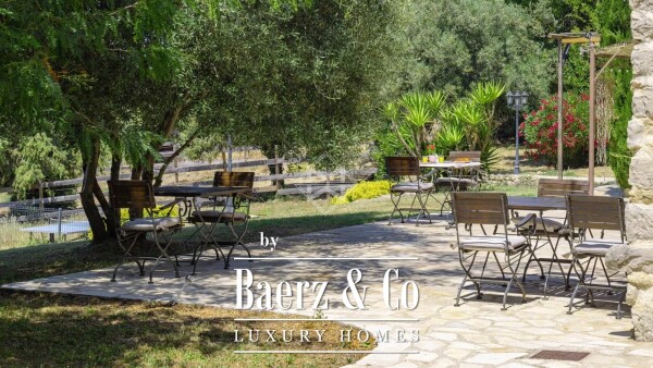 photo 12 Canton de Fayence – Family Home Ideal for a Bed and Breakfast