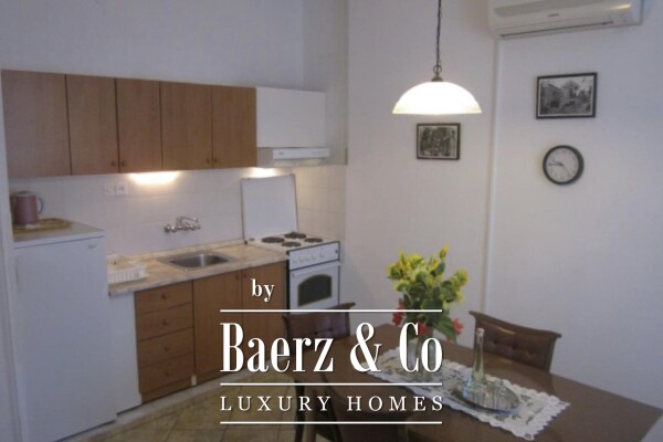 photo 3 Vis, Komiža, traditional stone house on the beach