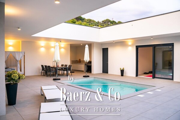 photo 3 Rab, Palit, luxury villa with a 5,000 m² estate