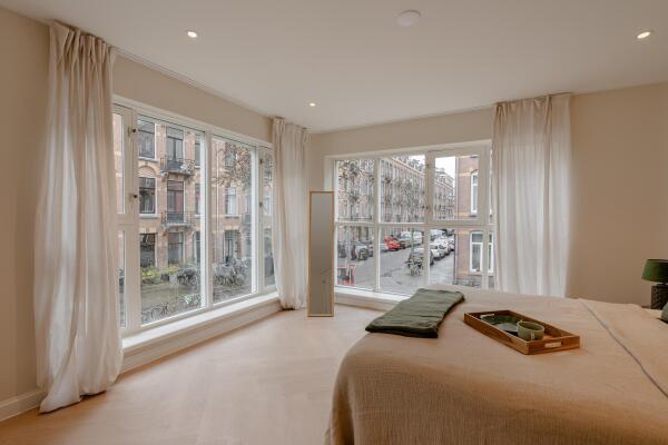 photo 25 Eerste Helmersstraat 34