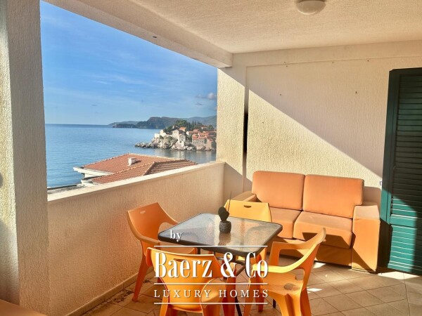 photo 4 Duplex Apartment in Sveti Stefan with a Panoramic Sea View