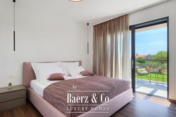 photo 30 Istria, Svetvinčenat, modern luxury villa with a heated swimming pool