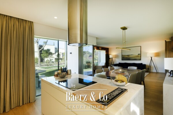 photo 16 3 bedroom apartament with swiming pool and garden in Quinta da Marinha