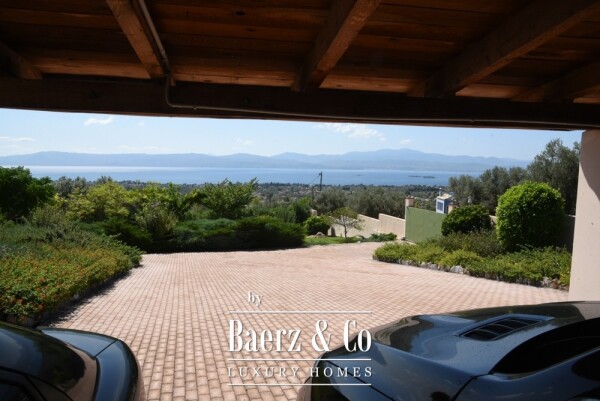 photo 10 Tuscan-Style Villa in Amarynthos with Panoramic Sea & Mountain Views