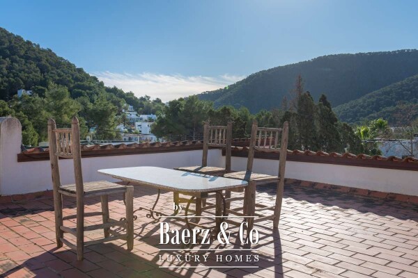 photo 15 Beautiful luxury home in Cala Llonga, Cala Llonga