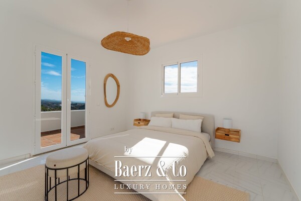 photo 34 Villa - El Madroñal - Benahavis - Ref: 8688